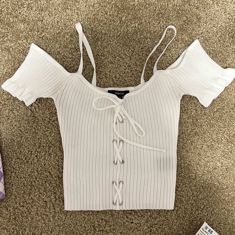 White crop top